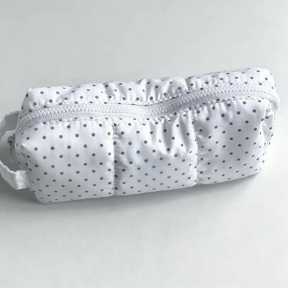 Polka Dot Handheld Pencil Bag  - Aesthetic Large Pencil Case Pouch 评论和价格